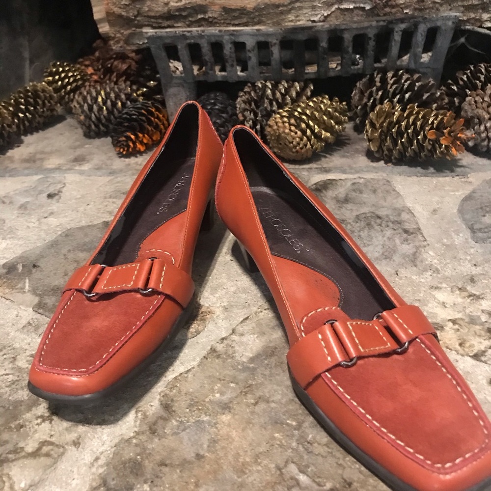 Aerosoles Low Heeled Shoes.
